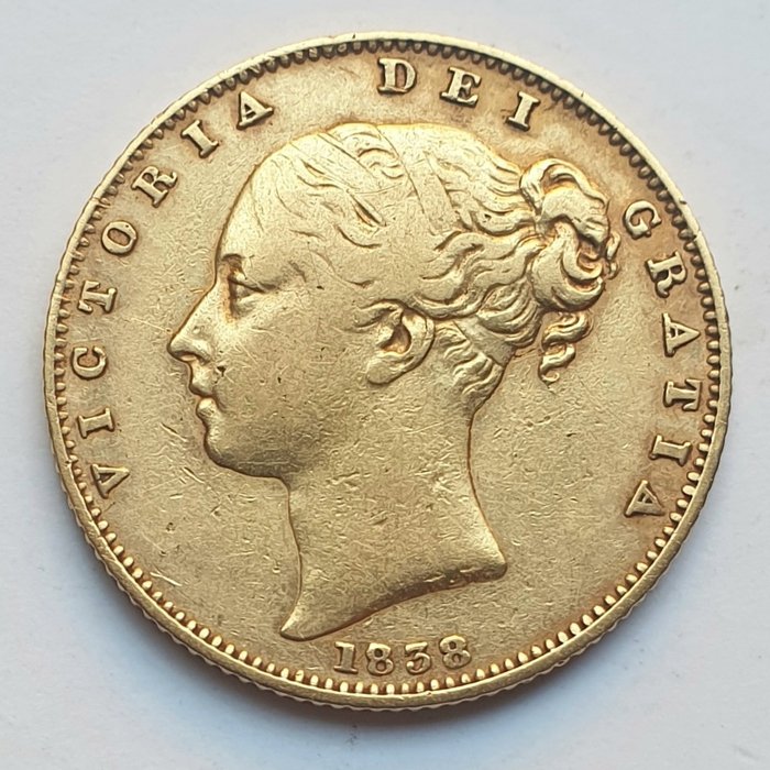 United Kingdom. Souverein 1838 Young Head Victoria
