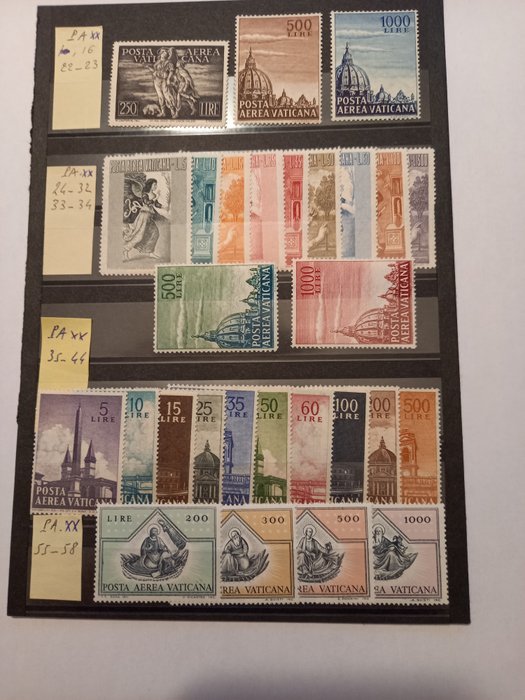 Vatican City 1933/1965 - Lotto di francobolli del periodo