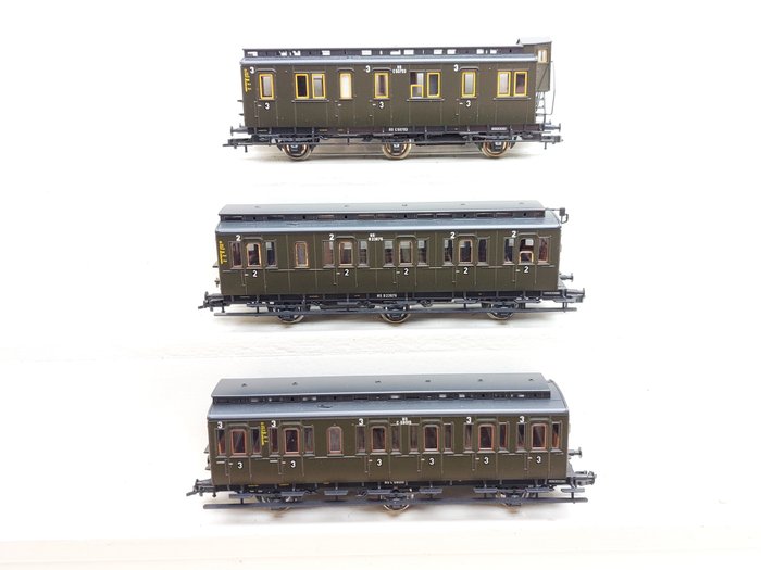 Roco H0 - 64453/-455/-468 - Passenger carriage - 3 three-axle compartment cars - NS