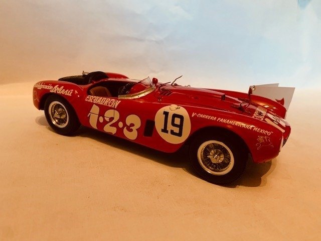 BBR - 1:18 - Ferrari 375 Plus #19 Winner V Carrera Panamericana Escuadron 1.2.3 1954 (end of the race ) - Umberto Maglioli 310 pieces worldwide