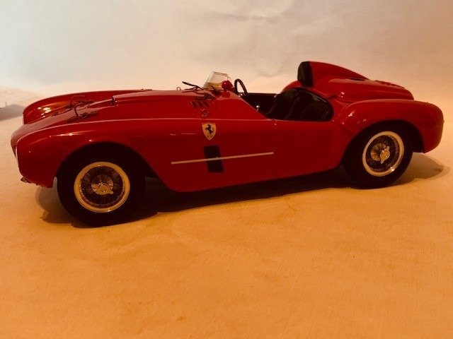 BBR - 1:18 - Ferrari 375 Plus Street Version