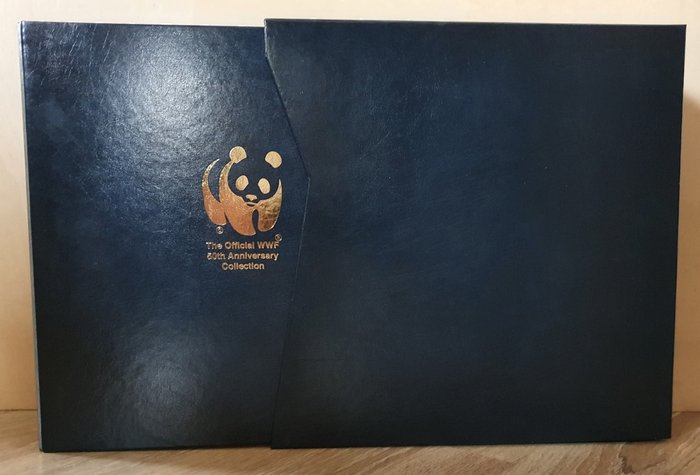 Thème WWF 50e anniversaire - Collection in a special album with slipcase