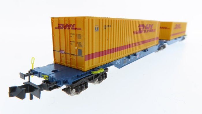 Hobbytrain N - 010138 - Freight carriage - Double container wagons with containers "DHL" - DB