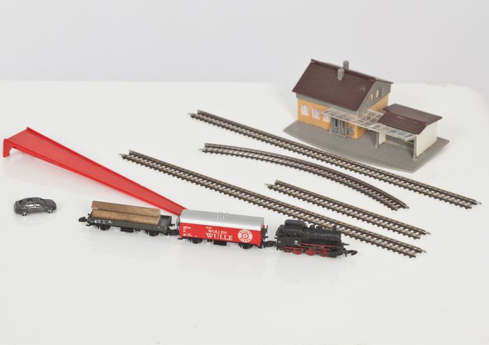 Märklin Z - 81569 - Attachments, Freight carriage, Scenery, Steam locomotive, Tracks - with BR 89 steam locomotive, 2 cars, rails and more - DB
