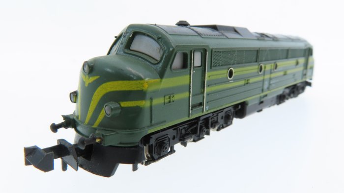 Minitrix N - 2019 - Diesel locomotive - BR 204 in green/yellow livery - NMBS, SNCB