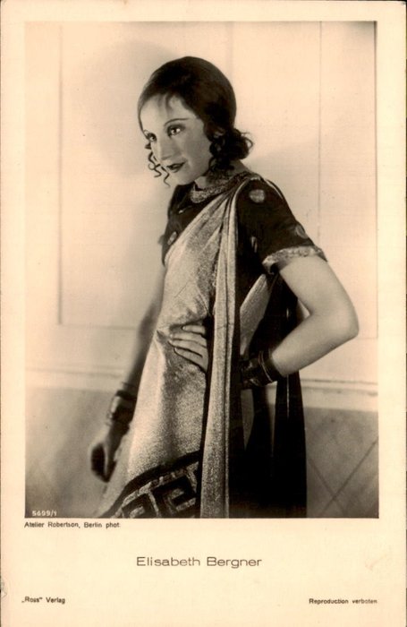 Various countries - Movie Stars Actresses - Postcards (Collection of 121) - 1930-1985