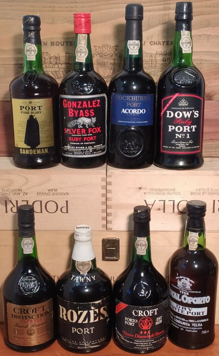 Port: Dow's, Cockburn's, Gonzalez Byass, Royal Oporto, 2x Croft, Rozes, Sandeman - see description - 8 Bottiglie (0,75 L)