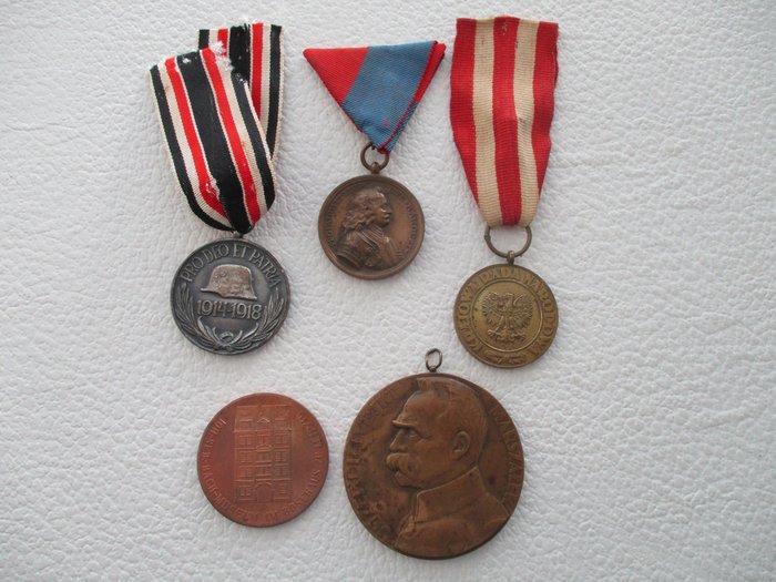 Varios países: medallas, incluida la Primera Guerra Mundial. - Medalla