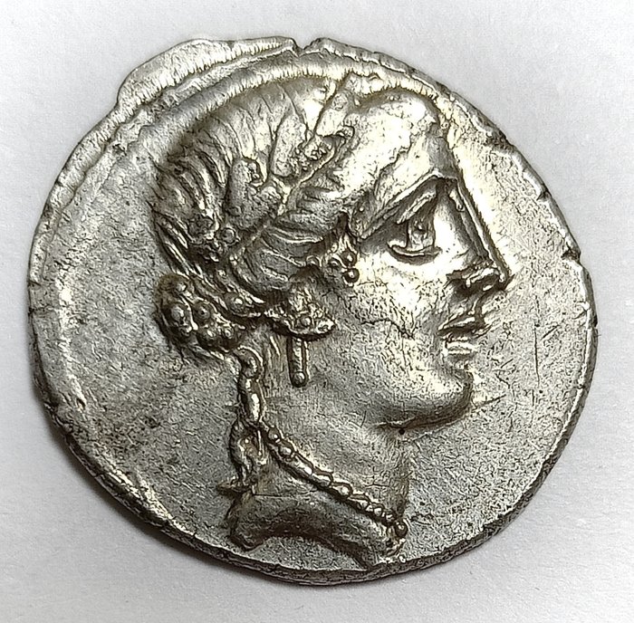 Roman Republic. L. Hostilius Saserna, 48 BC. AR Denarius,  Rome