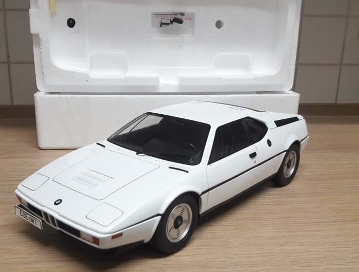 KK Scale - 1:12 - BMW M 1    ( 1978 - 1981 )  Limited Edition 1 of 400 pcs.  in OVP