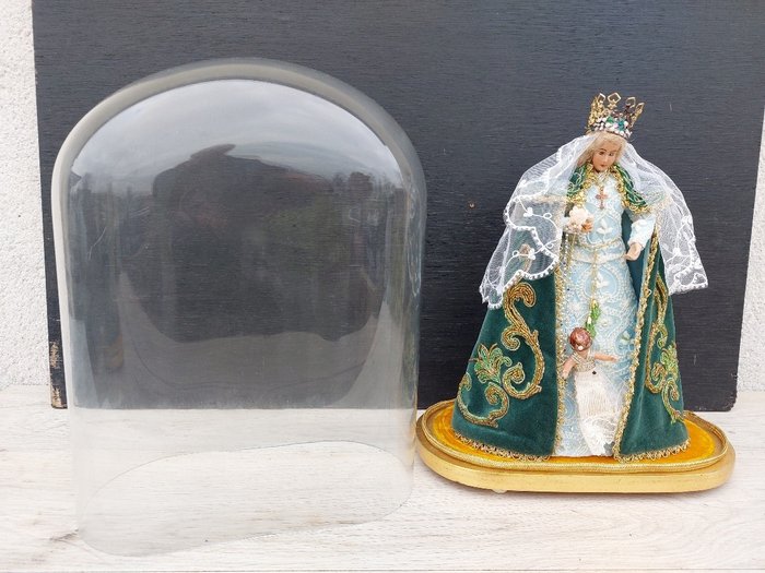 Large oval glass dome with statue of Mary - 40 cm (1) - - Catawiki