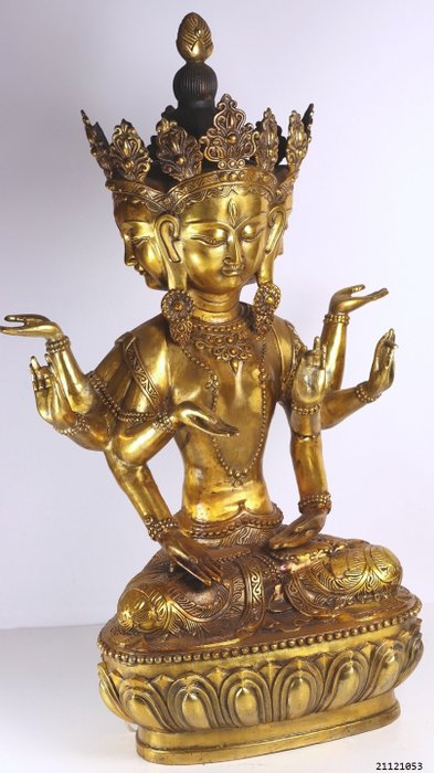 Grande statua Quan Yin con 4 teste e 8 braccia - Bronzo dorato - Cina - Fine XX secolo