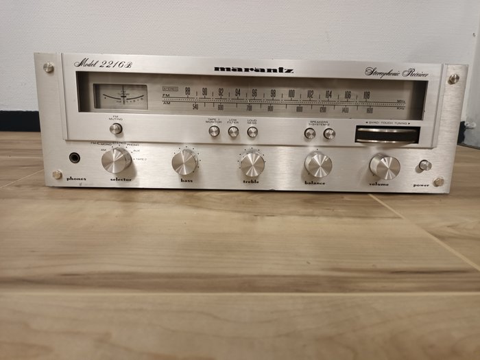 Marantz - 2216 B - Stereo receiver