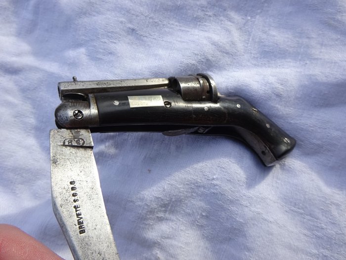 Belgio - XX secolo - sigaud-barnerias - revolver -couteau pliant - Percussione a spillo (Lefaucheux) - Revolver - 5mm Cal