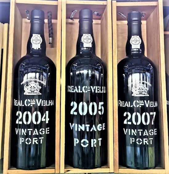 Real Companhia Velha Vintage Port: 2004, 2005 & 2007 - 3 Bottiglie (0,75 L)