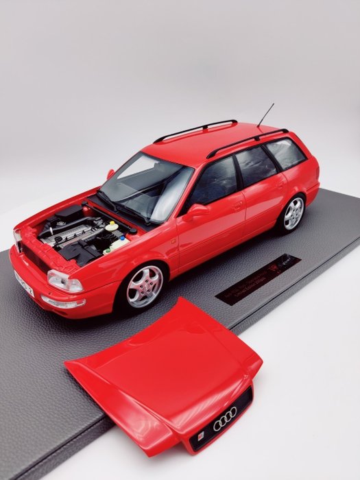 Top Marques - 1:12 - Audi RS2 Red