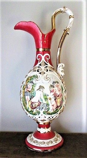 H.Sanders - Capodimonte - Vase décoratif imposant avec personnages peints à la main et décor de raisin - Porcelaine