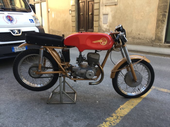 Image 2 of Italemmezeta - Sport - 125 cc - 1963