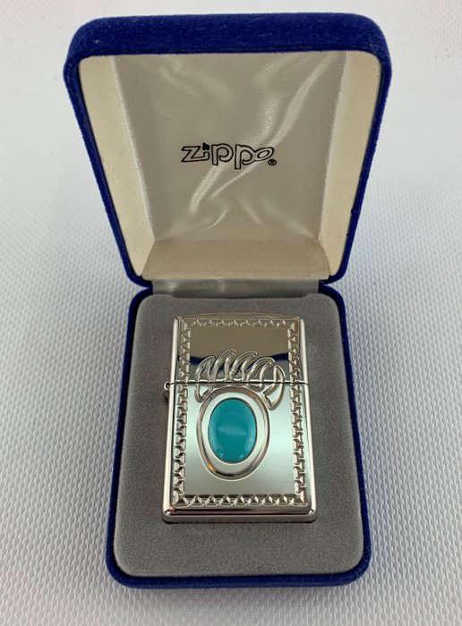 Zippo - Extremely rare pure heavy Silver Plate 925 with deep engraving and turquoise stone, Limited Edition - Mechero