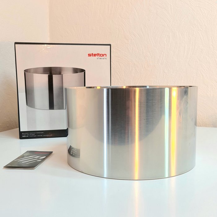 Stelton - Arne Jacobsen - Skål - Cylinda Line - Borstat rostfritt stål