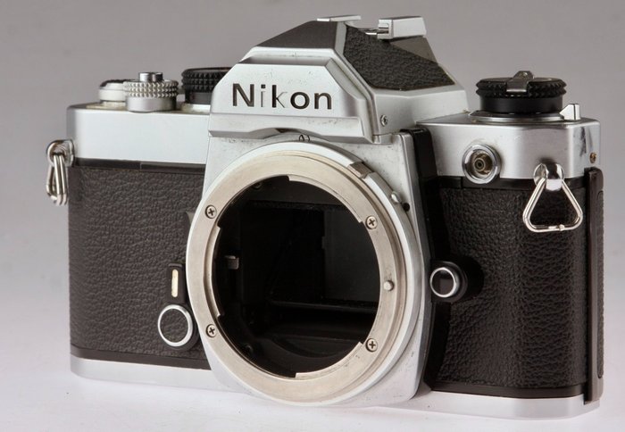 □ 美品 □ ニコン Nikon New FM2 ボディ+spbgp44.ru
