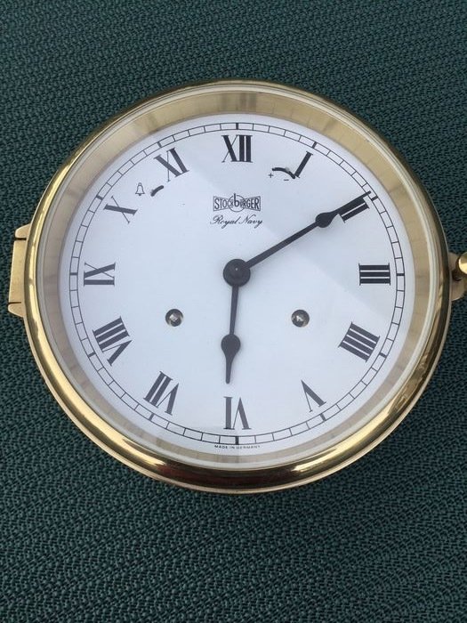 Horloge de navire, Stockburger, Marine royale - Laiton, Verre - Seconde moitié du XXe siècle