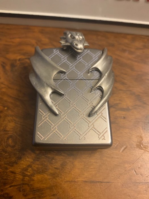 Zippo - ZIPPO, 3D ANNE STOKES GUARDIAN DRAGON, LIMITED EDITION ((EXTREMELY RARE)) - Zakaansteker