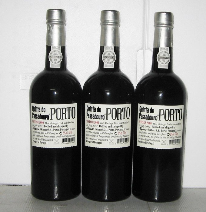 2000 Niepoort's "Quinta do Passadouro" Vintage Port - 3 Bottiglie (0,75 L)