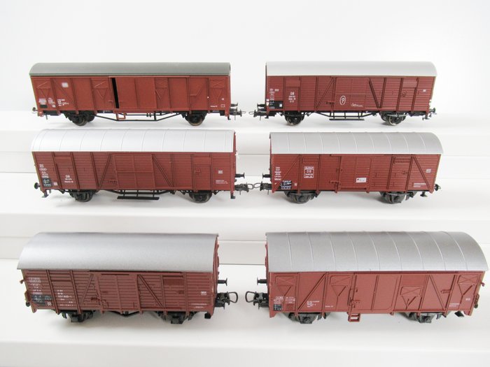 Roco H0 - Freight carriage - 6 closed freight wagons - DB