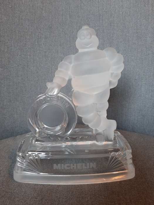 Michelin - Bibendum, Statue (1) - Glas