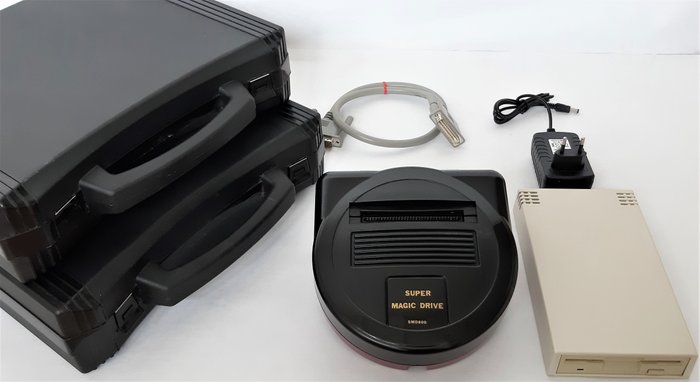 Sega Mega Drive Super Magic Drive SMD800 (PAL) - backup/cheat accessory - Sem a caixa original