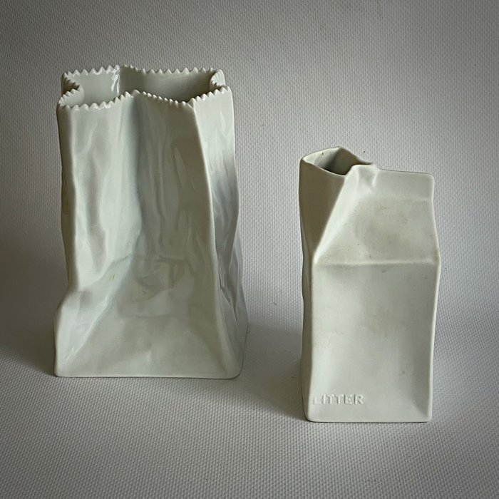 Tapio Wirkkala, Frogen Yang - Rosenthal - Vase de sac en papier et carton de lait (2) - Porcelaine