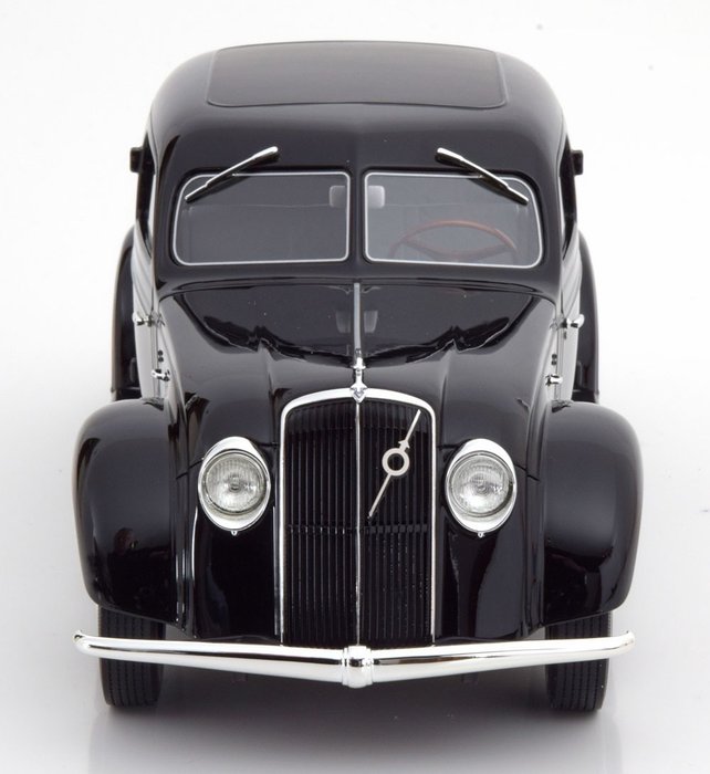 Image 3 of BoS-Models - 1:18 - Volvo PV36 Carioca 1935 - Limited Edition 252 pcs.