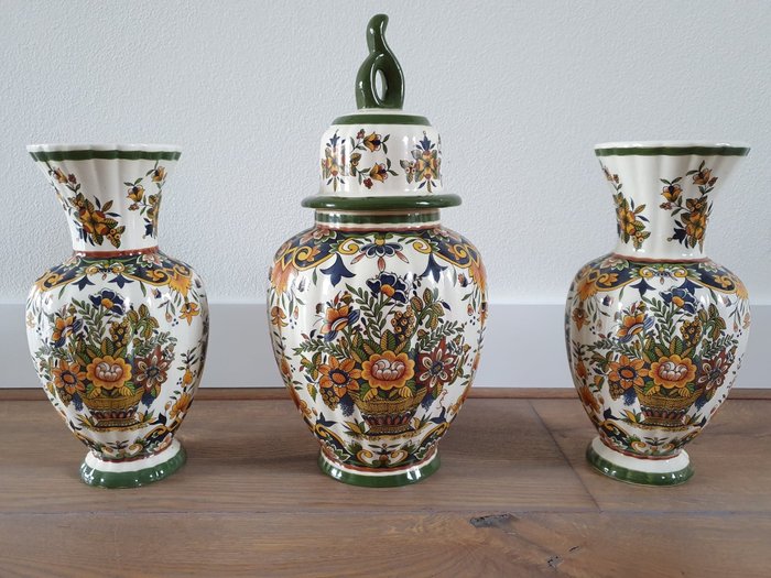 H.Bequet & Cie S.C. belgium - Delft fatto a mano per Jema Holland-da H. Bequet & Cie S.C Belgio-set da 3 pezzi (3) - Ceramica