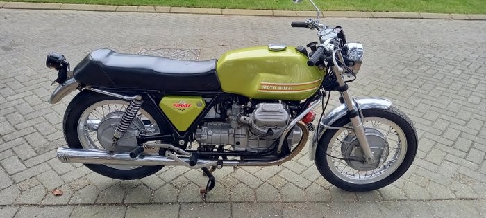 Moto Guzzi - V7 Sport - 750 cc - 1972