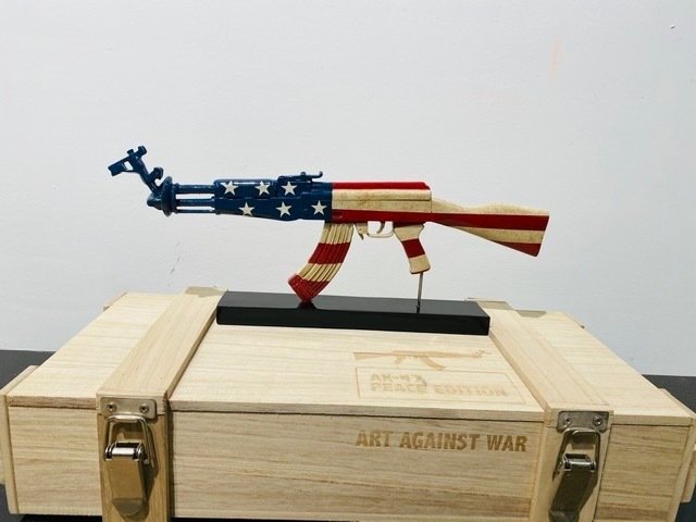Preview of the first image of Van Apple - Art Against War - USA Amex AK-47.