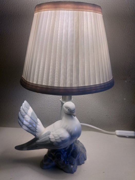 Porceval Desk Lamp Table In The, Dove Gray Table Lamp