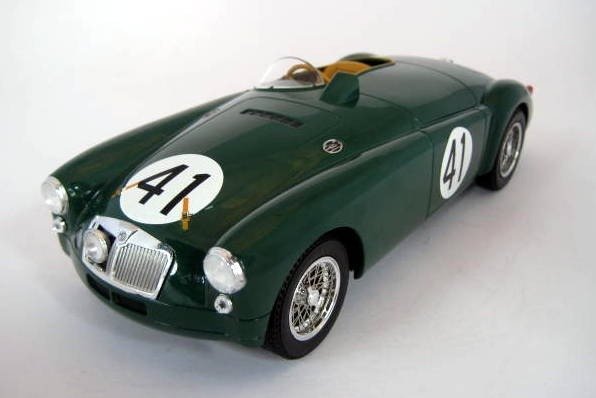 Triple 9 - 1:18 - MG A ex182 Roadster Miles/Locket Le Mans 1955 #41 - Mint Boxed - Limited Edition