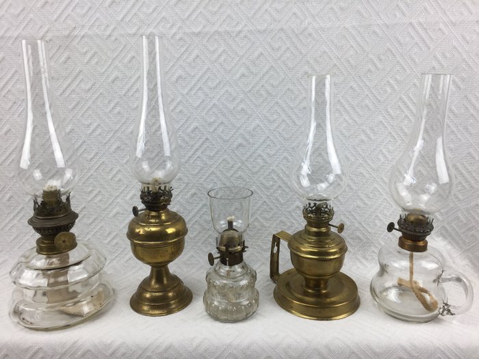 Brevete, Belgica DF - Collection of 5 Antique Oil Lamps (5) - Glass, Copper