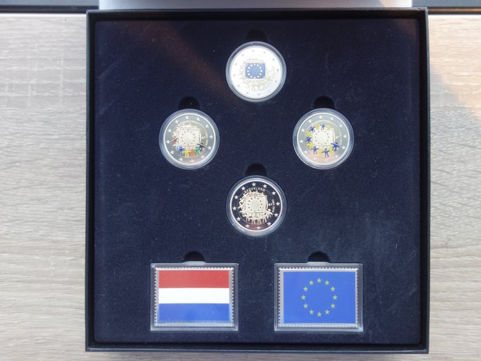Ολλανδία. Combinatieset 2015 "30 Jaar Europese Vlag" - met kleur Proof