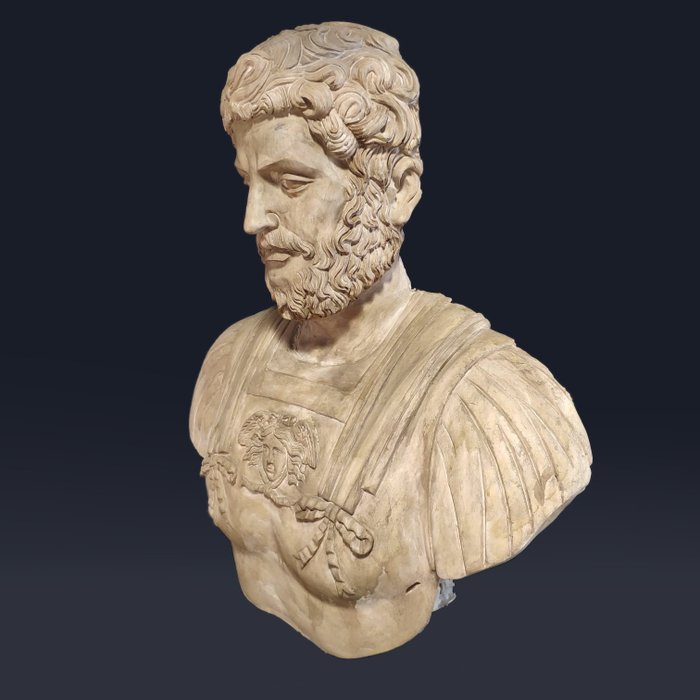 Sculpture, Buste de l'empereur romain Marc Aurèle - 71 cm - Plâtre - Fin du XXe siècle