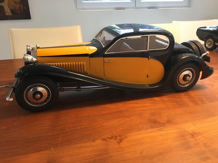 Pocher - 1:8 - Bugatti T 50 1933