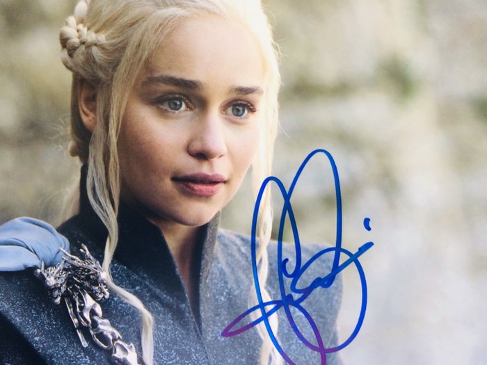 signiertes Autogramm im Passepartout EMILIA CLARKE DAENERYS TARGARYEN Game of Thrones