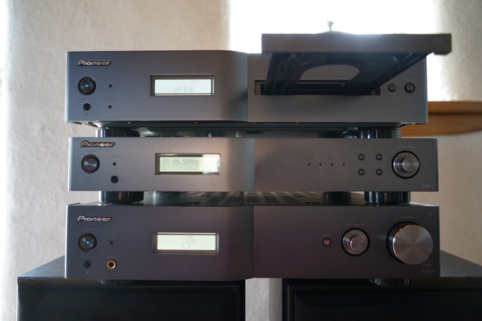 Pioneer - A6 A-A6-J, D6 PD D6-J, F6 F-F6-J - Diverse modellen - CD-Player, Lautsprecher Set, Radio, Stereoverstärker