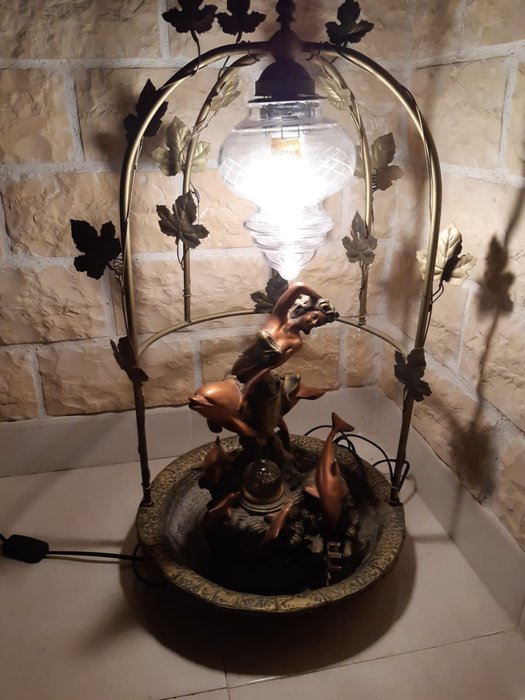 Lampe de table avec fontaine à eau Sirène avec des dauphins. - Fer (fonte/fer forgé), Résine/Polyester