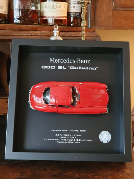 Image 3 of Decorative object - 3D Framed Mercedes 300 SL Gullwing (1954) - Wheels in Frame