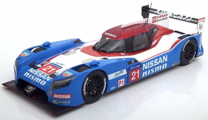 Autoart - 1:18 - Nissan GT-R LM Nismo 24h Le Mans 2015 - # 21