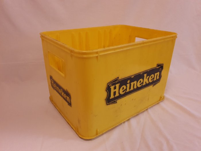 2個用於管道的舊喜力黃色包裝箱：33cl和50 cl。 (2) - 塑料