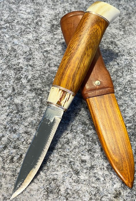 Norway - Rare Norwegian Hunting Knife S&S HELLE HOLMEDAL NORGE - 1960s - Excellent Condition - Hunting - Knife