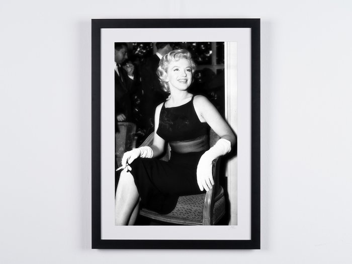 Marilyn Monroe - Fotografia, nr 02/20 - 70X50 cm - Serial 15613 - Framed, with numbered COA, Hologram and QR Code
